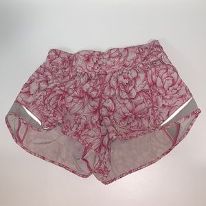 Lululemon Hotty Hot Low-Rise Shorts